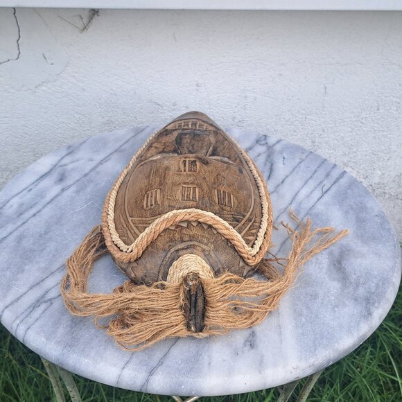 Handcrafted Tribal Wooden Mask Wall Hanging Home Decor Made in Indonesia 30 cm - Picture 5 of 10